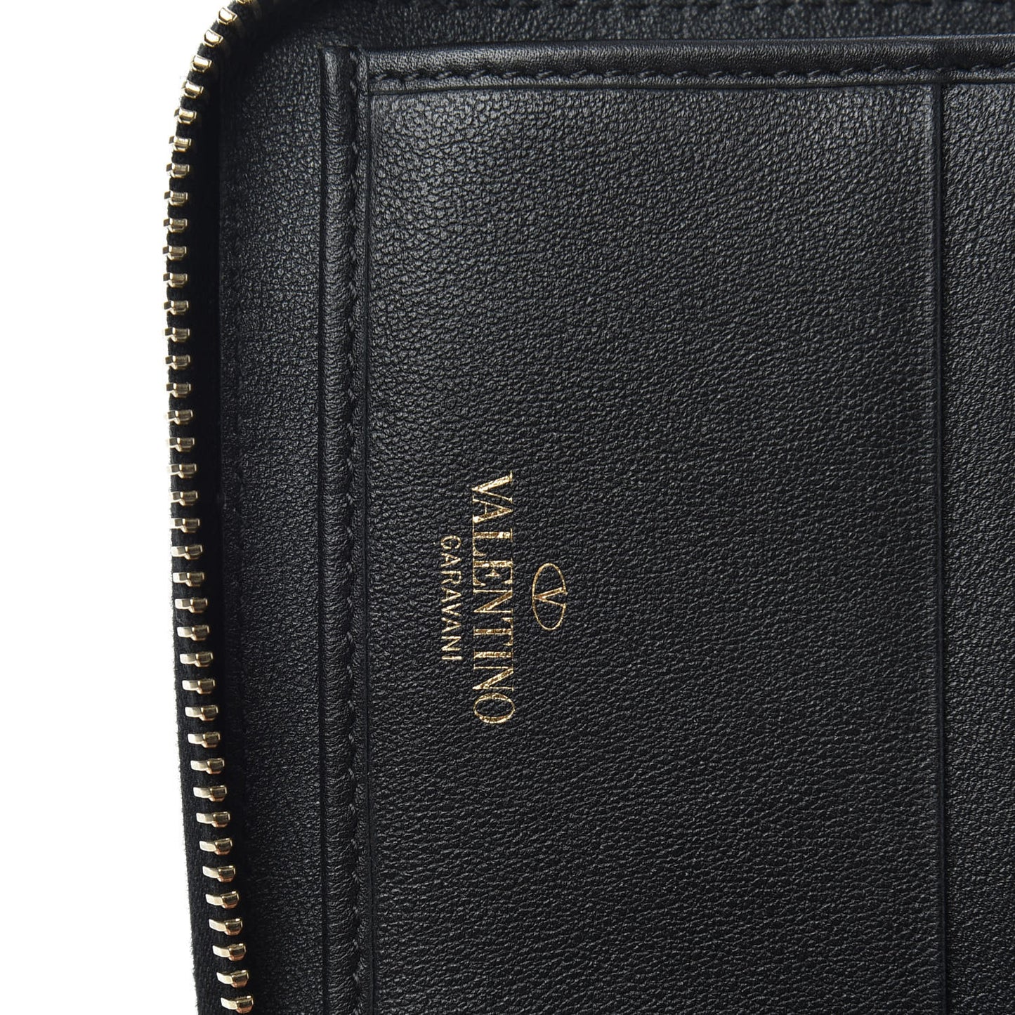 Vitello Rockstud Top Handle Travel Wallet Black
