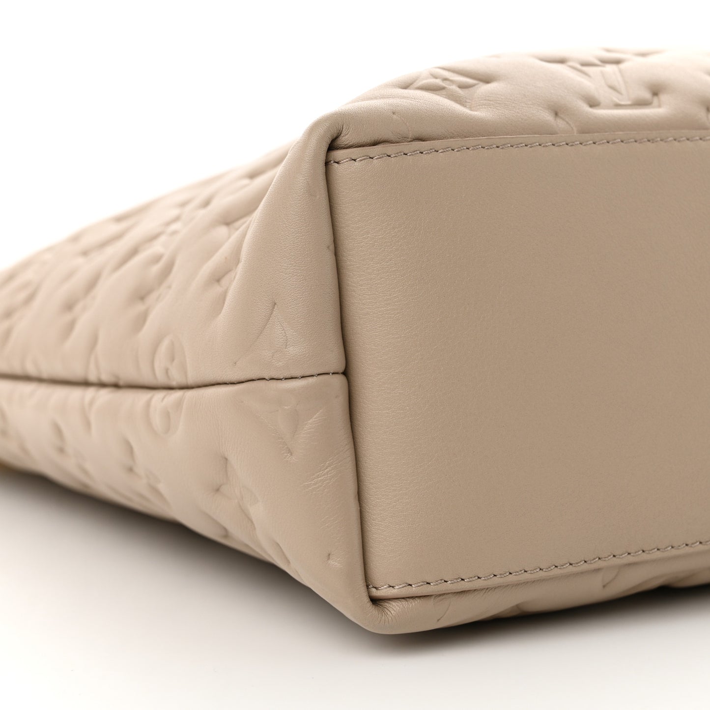 Lambskin Embossed Monogram Coussin Hobo MM Galet