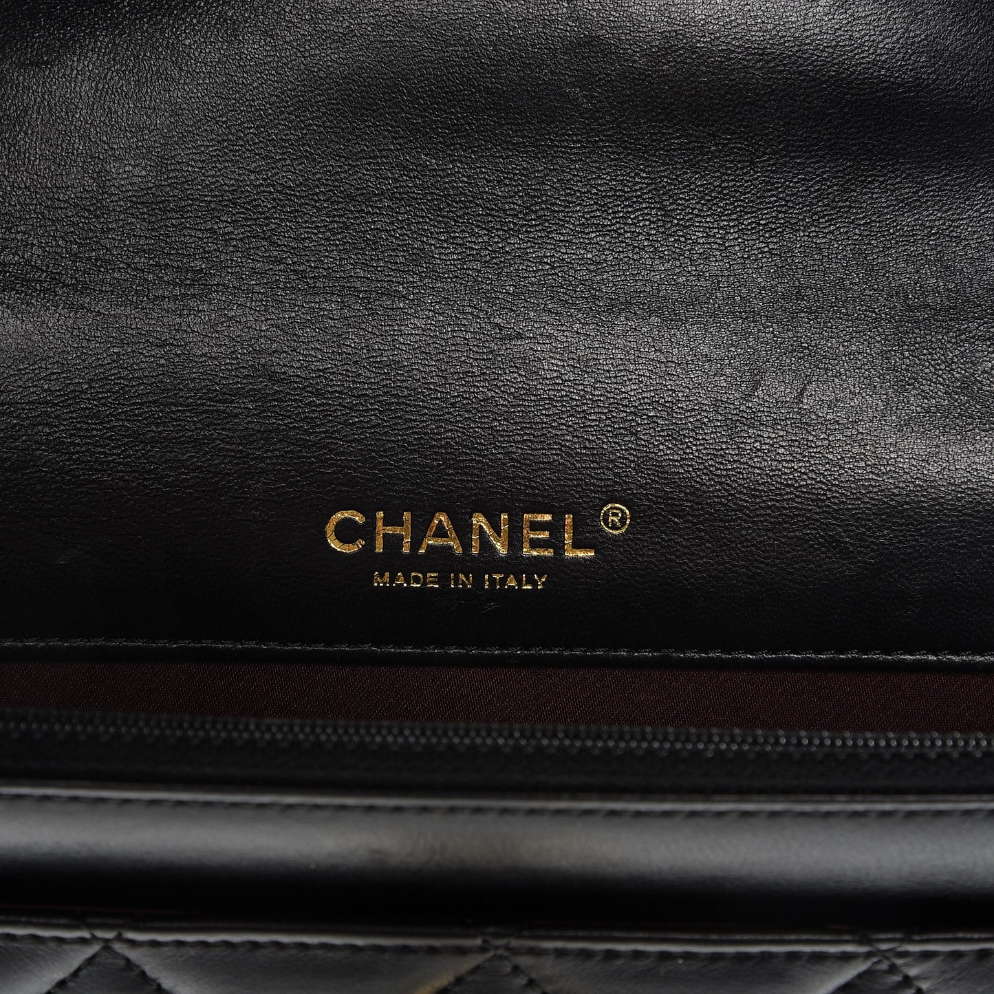 Lambskin Quilted Golden Class Wallet on Chain WOC Black