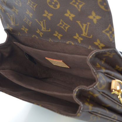 Louis Vuitton Monogram Pochette Metis 7 of 7