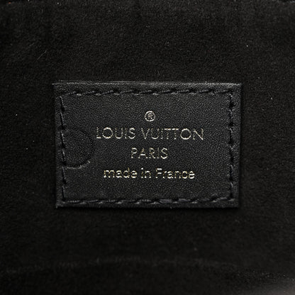 Louis Vuitton Damier Ebene Beaubourg MM 7 of 11