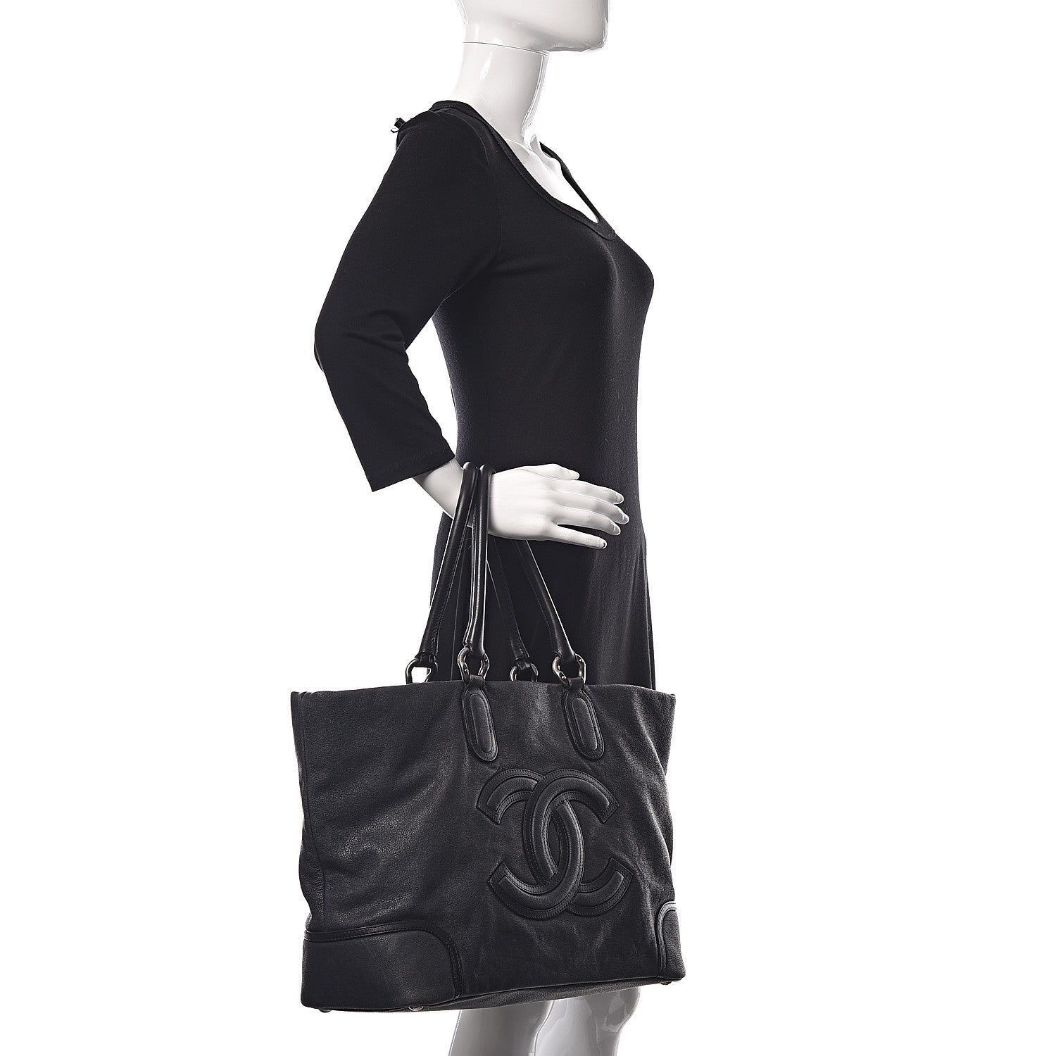 Chanel Washed Calfskin Tote Black 2 of 21