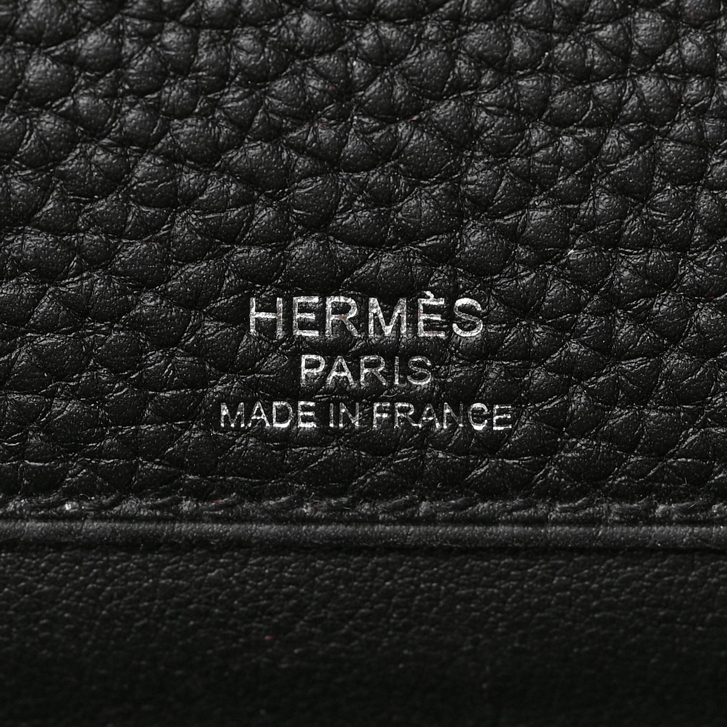 Togo Sac A Depeches 21 Messenger Bag Black