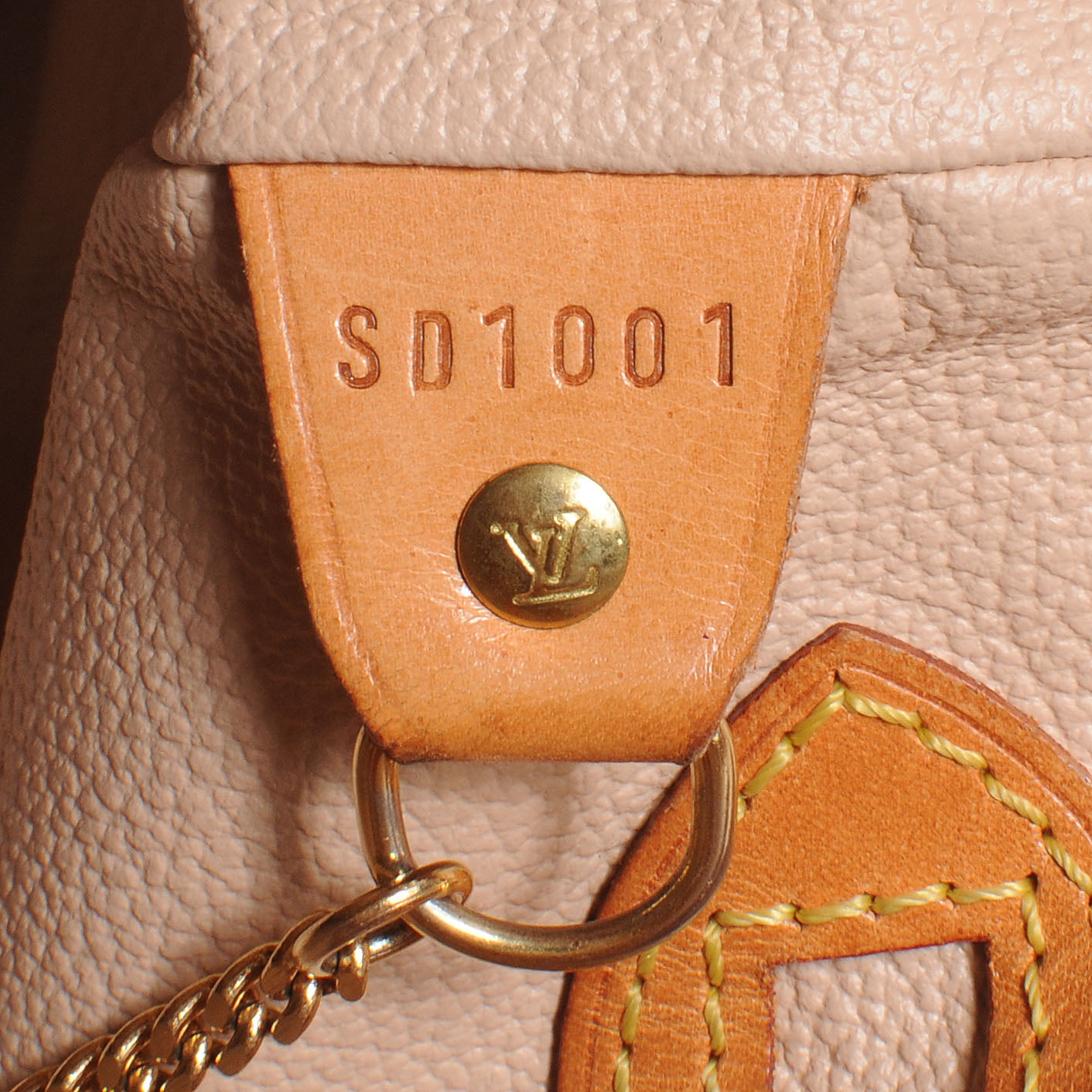 Louis Vuitton Monogram Petit Bucket 23 8 of 9