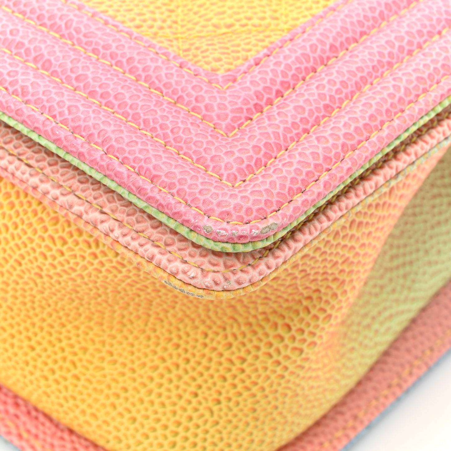 Caviar Quilted Medium Cuba Rainbow Boy Flap Multicolor