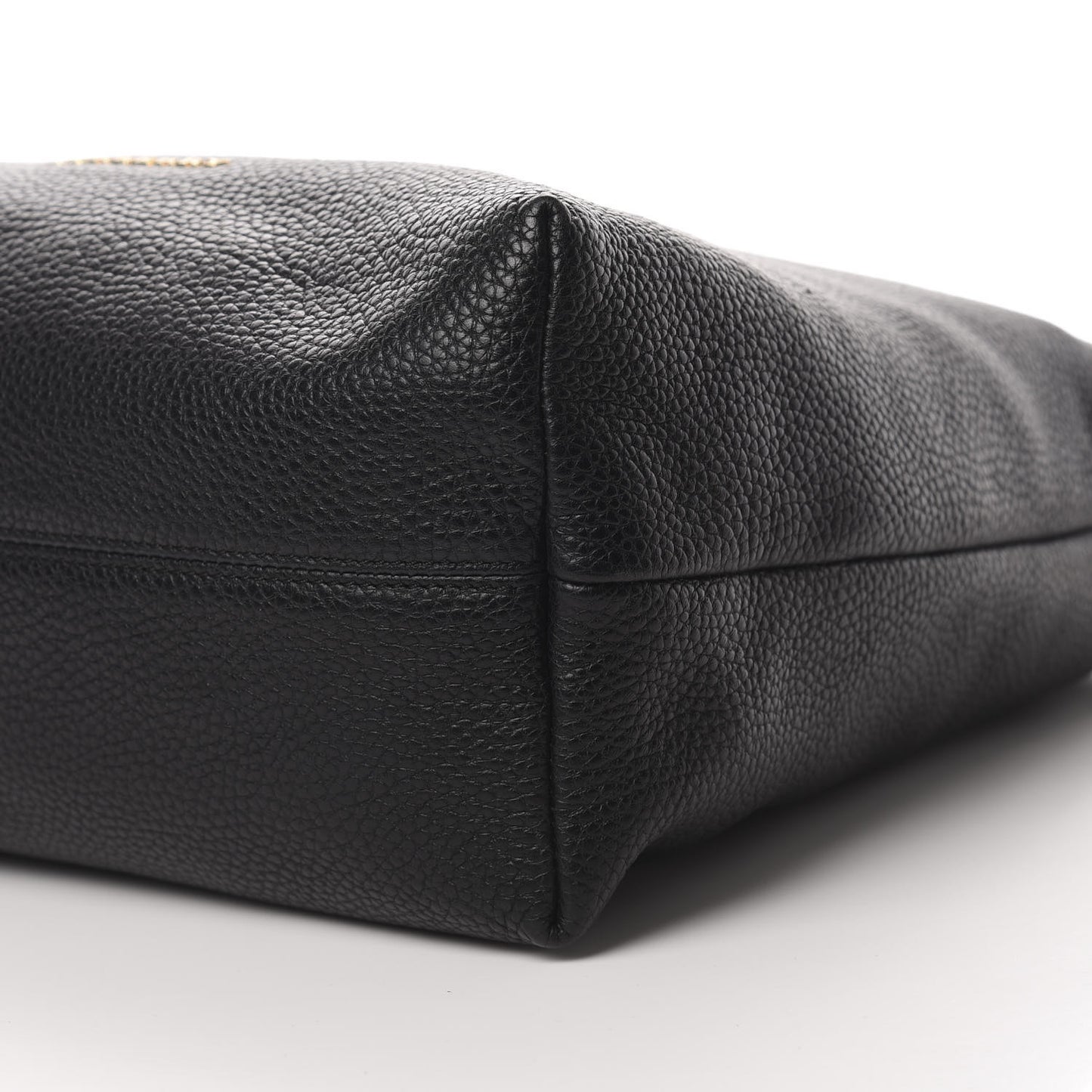 Grainy Calfskin Medium Hobo Black