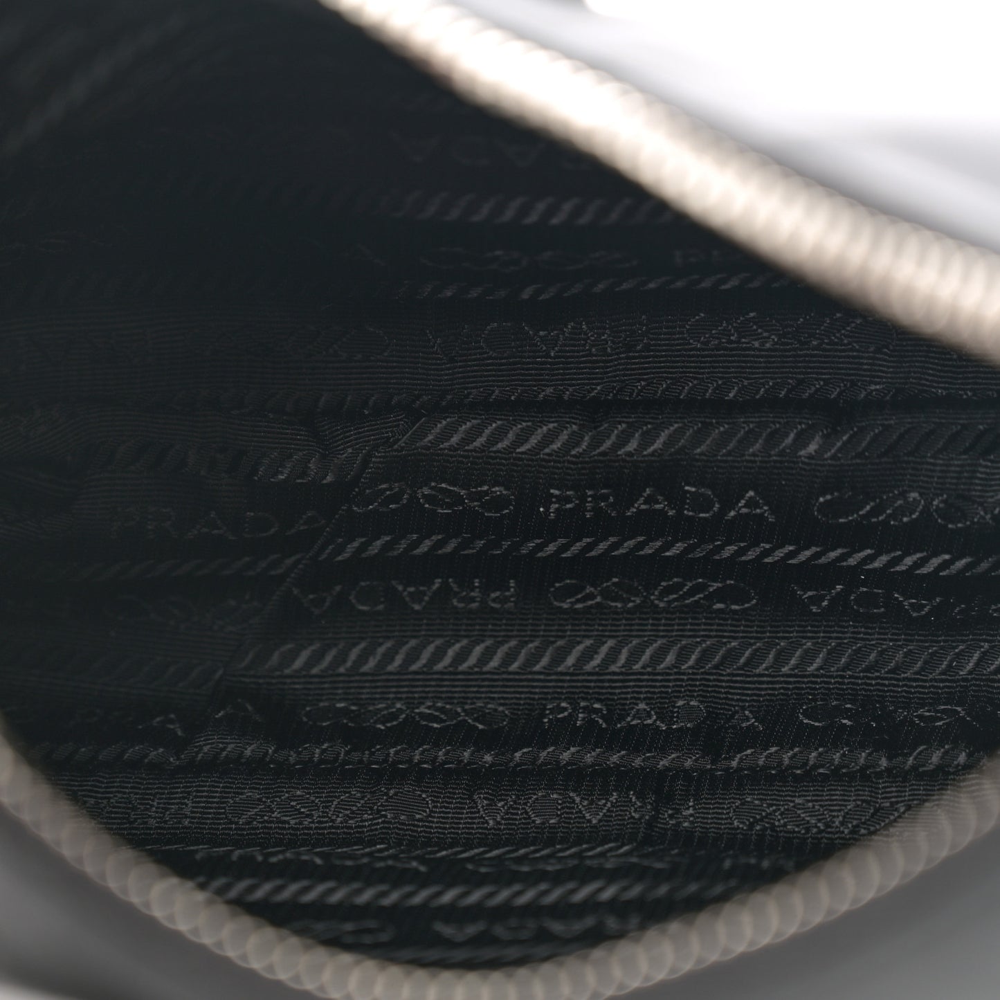 Re-Nylon Saffiano Re-Edition 2005 Shoulder Bag Black