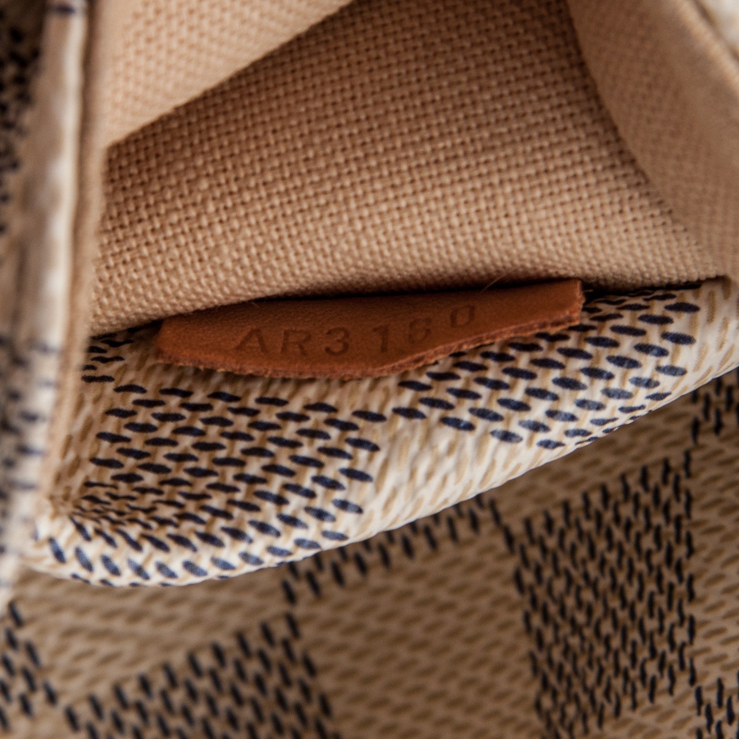 Louis Vuitton Damier Azur Totally PM 7 of 8
