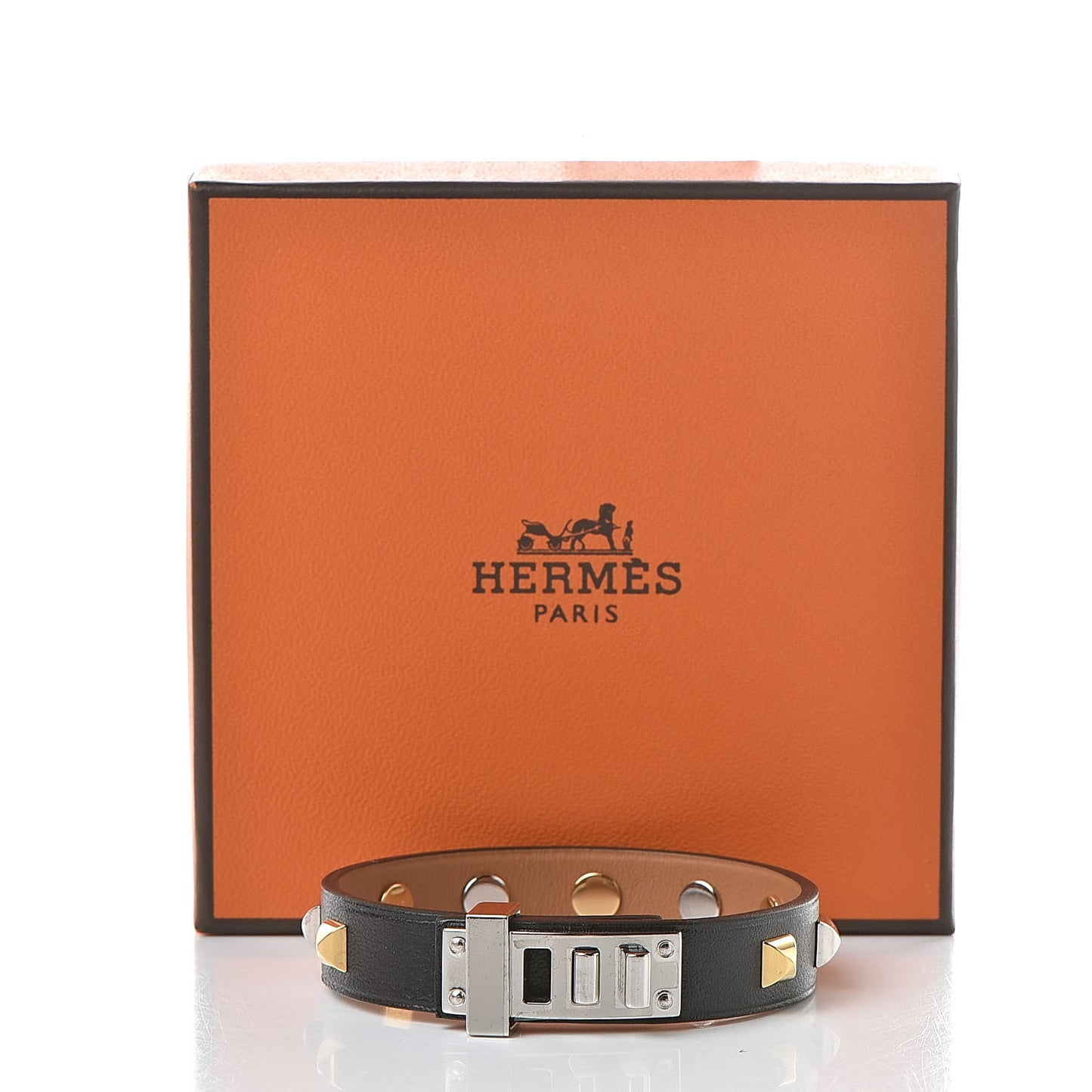 Swift Mini Dog Square Studded Bracelet T3 Black
