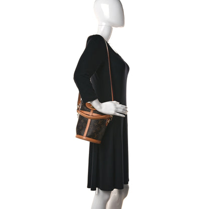 Louis Vuitton Monogram Duffle Bag 2 of 12
