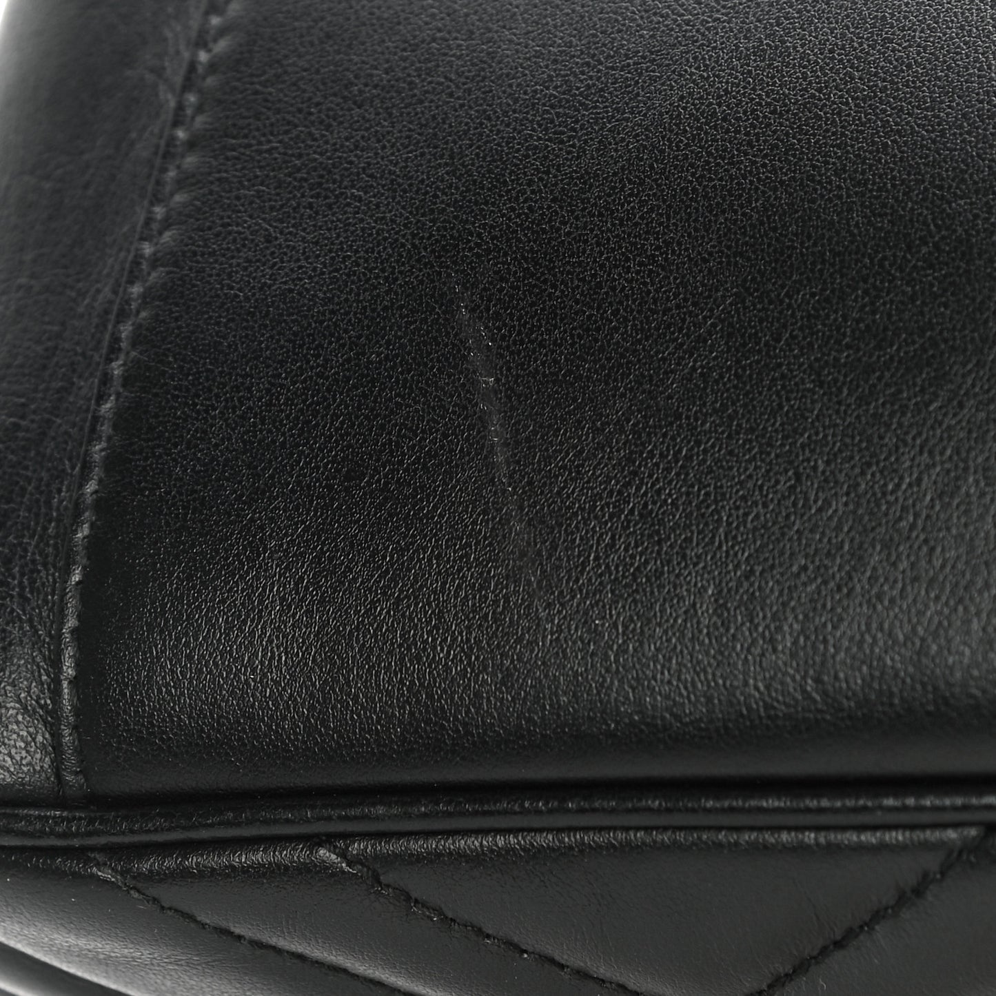 Calfskin Matelasse Small GG Marmont Top Handle Shoulder Bag Black