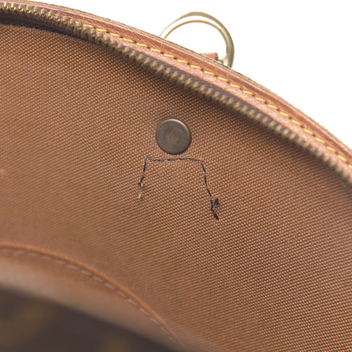 Monogram Ellipse MM