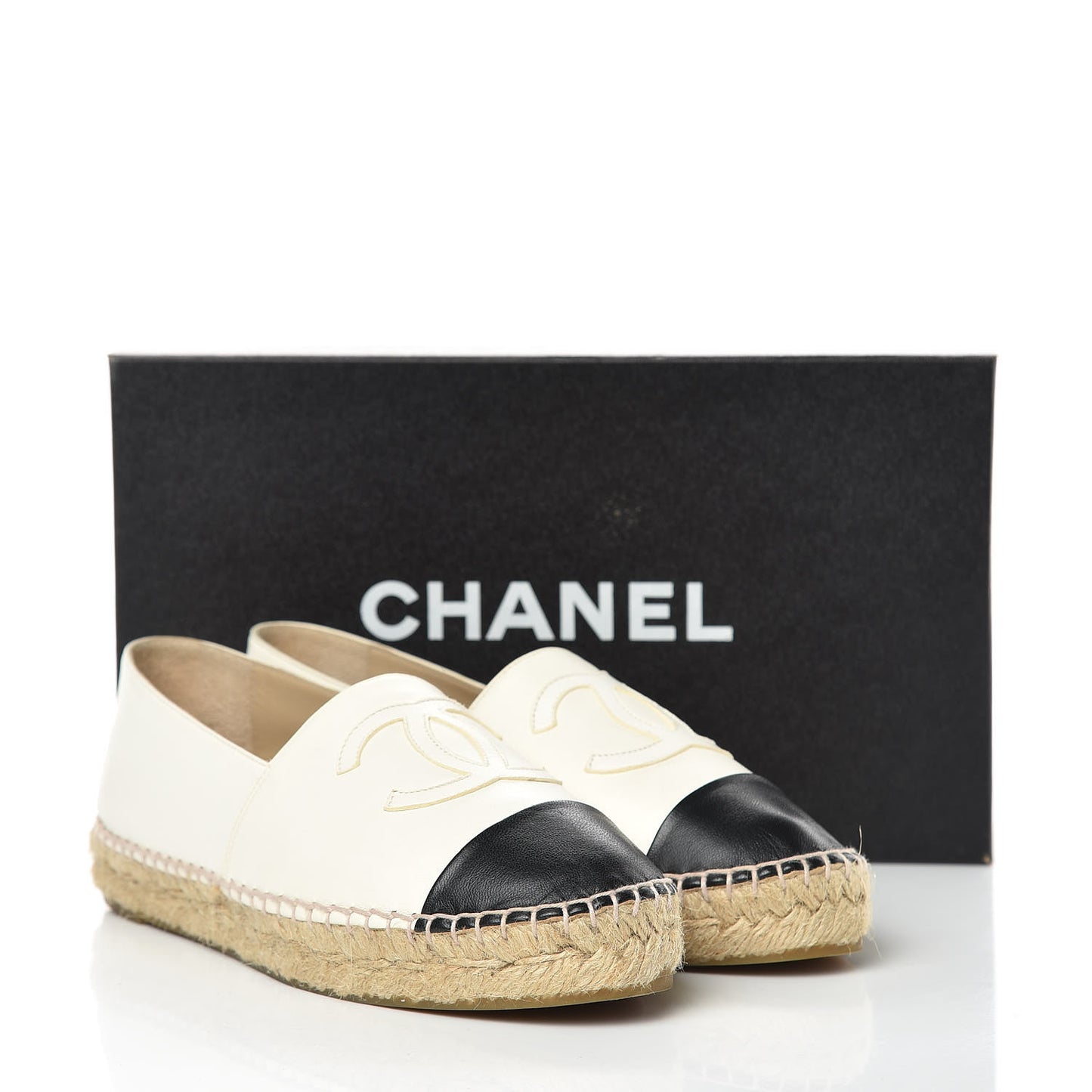 Lambskin CC Espadrilles 37 White Black