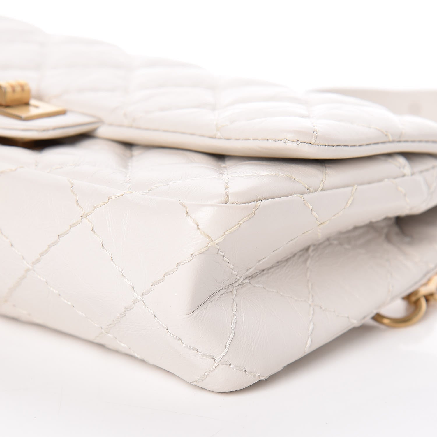 Chanel Aged Calfskin Quilted 2.55 Reissue Chain Waist Bag White 9 of 10