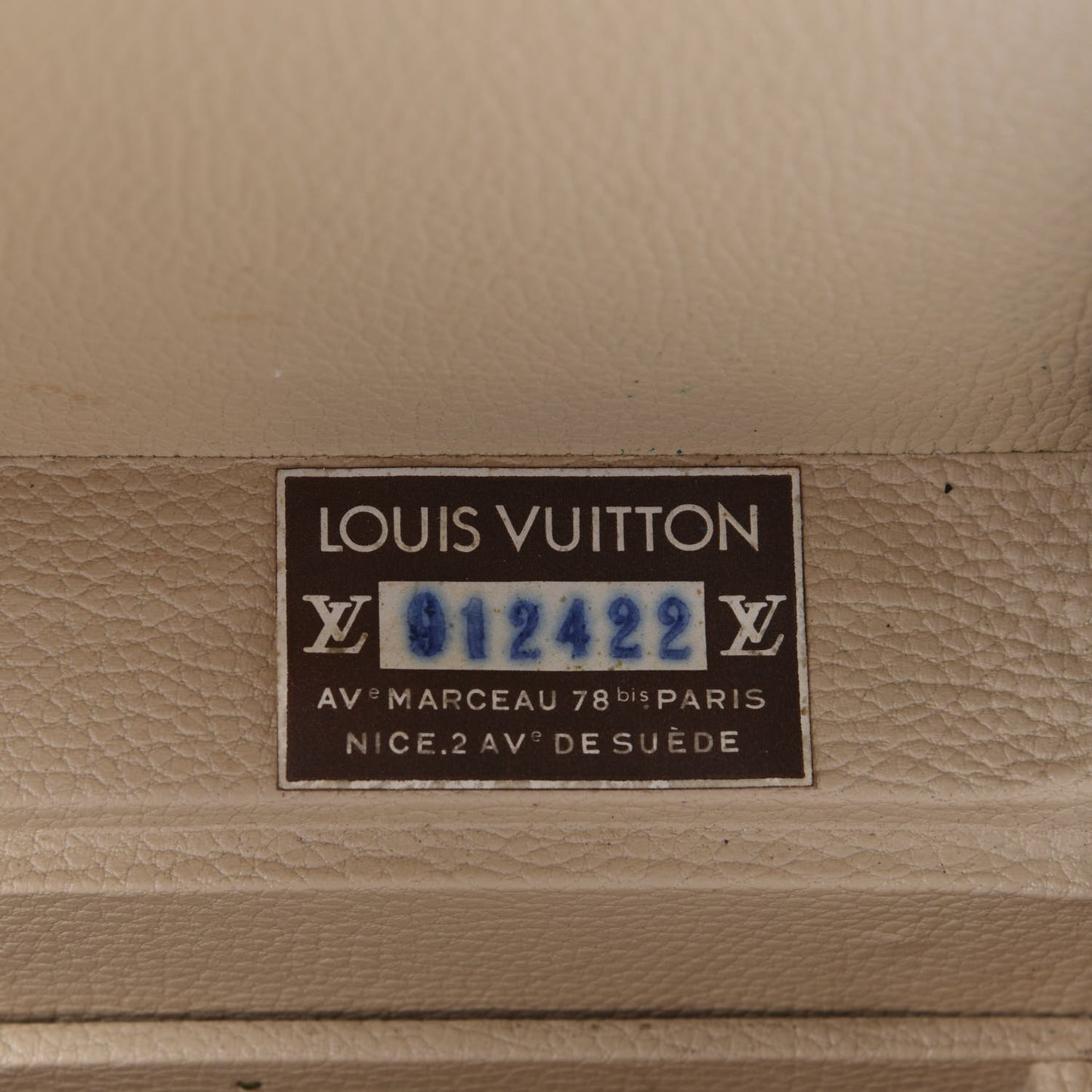 Monogram Boite Flacons Beauty Train Trunk Case