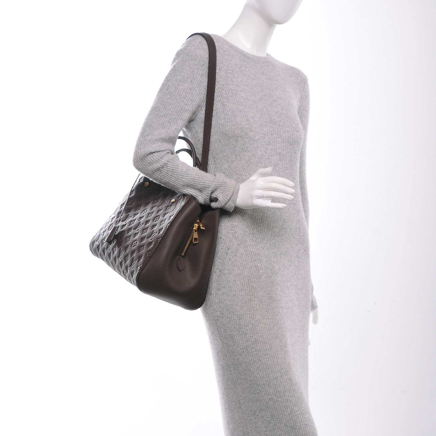 Louis Vuitton Empreinte Montaigne GM Terre 2 of 7