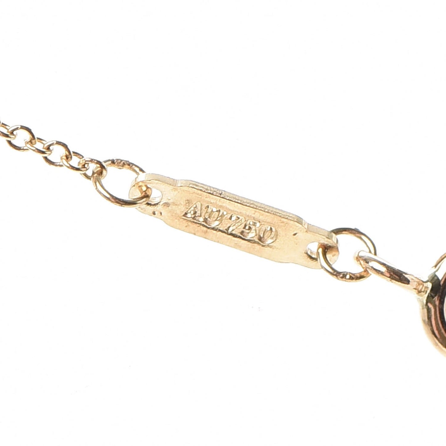 18K Yellow Gold Small T Smile Pendant Necklace