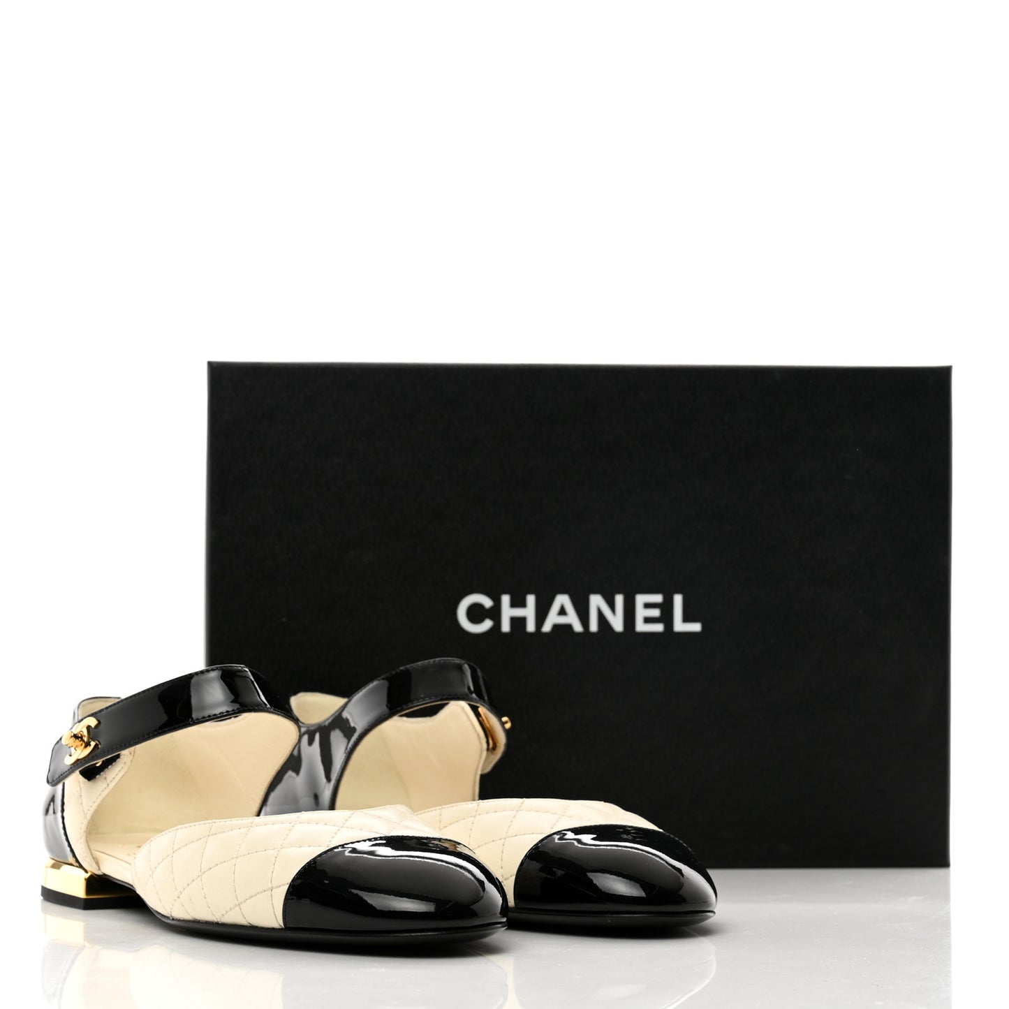 Patent Lambskin Quilted Cap Toe Ballerina Flats 37.5 Ivory Black 38 Ivory Black