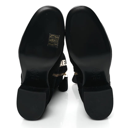 Chanel Velvet Patent Cap Toe CC Lace Up Boots 38.5 Black 8 of 9