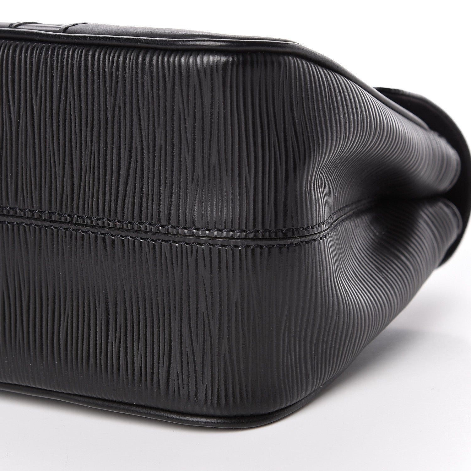 Louis Vuitton Epi Segur PM Black 10 of 13