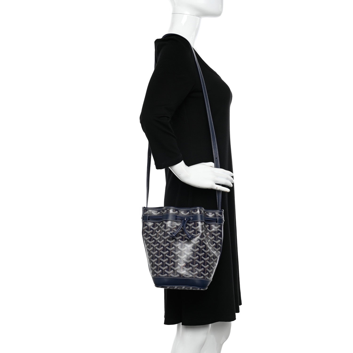 Goyard Goyardine Petit Flot Bucket Bag PM Navy 2 of 9