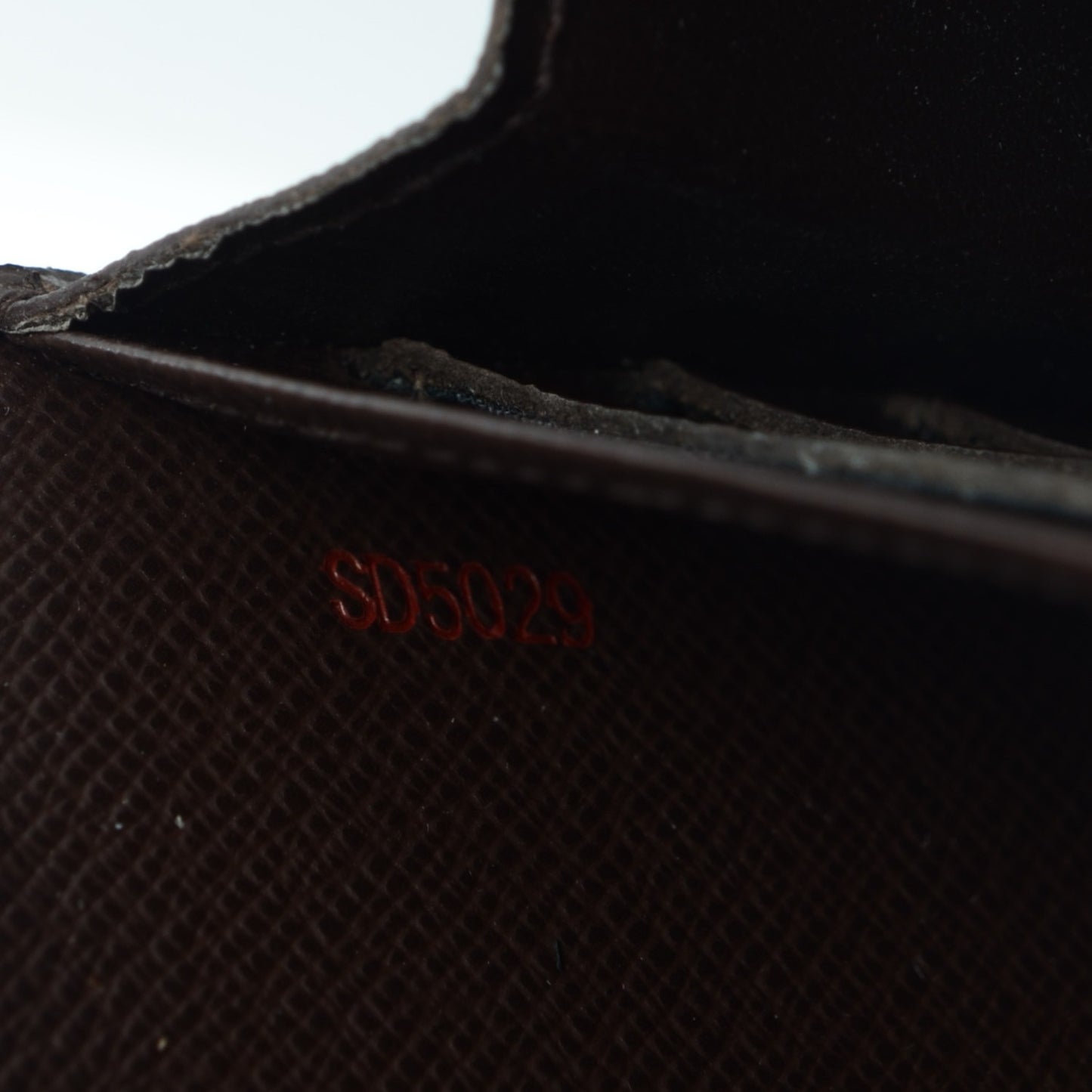 Damier Ebene Sarah Wallet