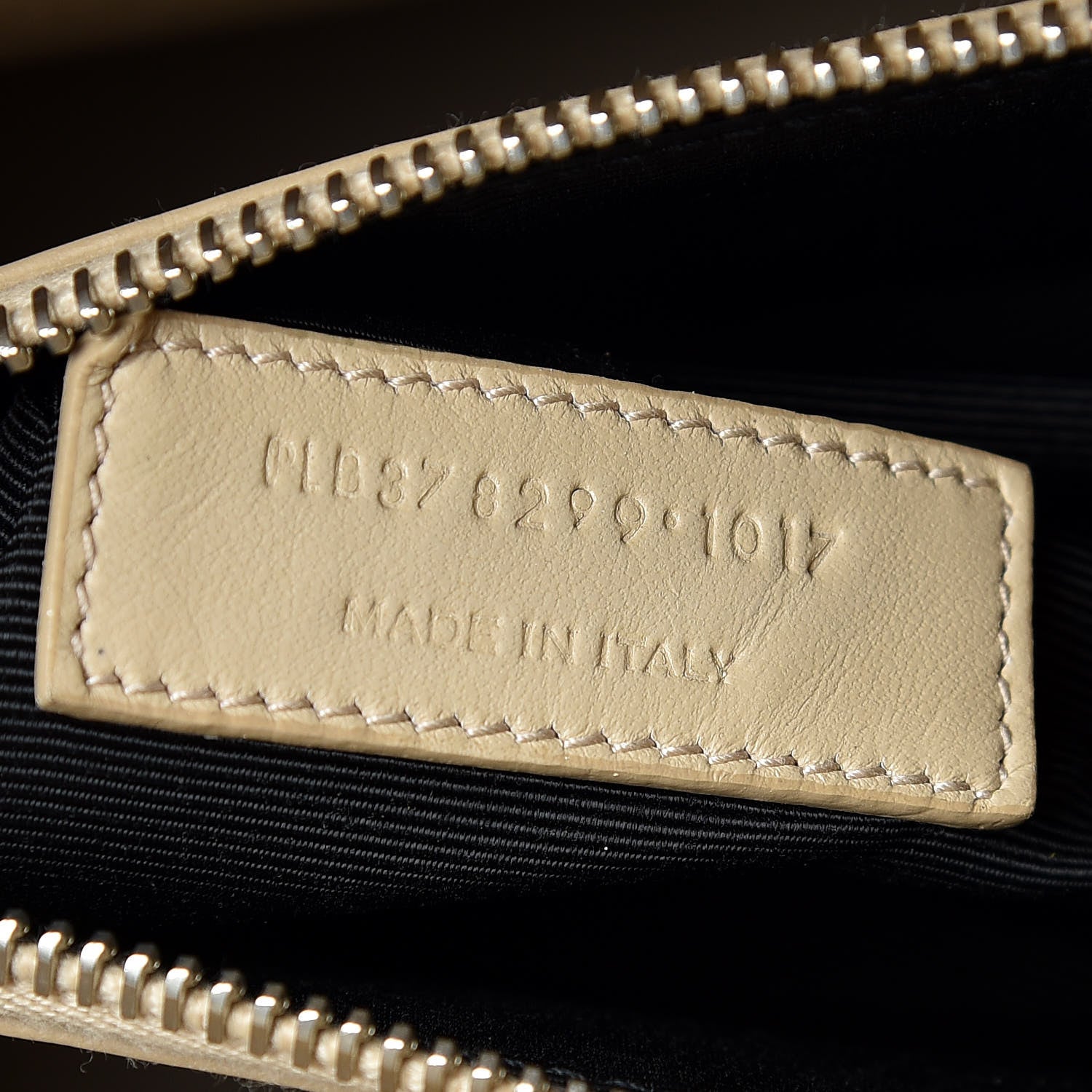 Saint Laurent Grained Calfskin Small Sac De Jour Nude Powder 9 of 9