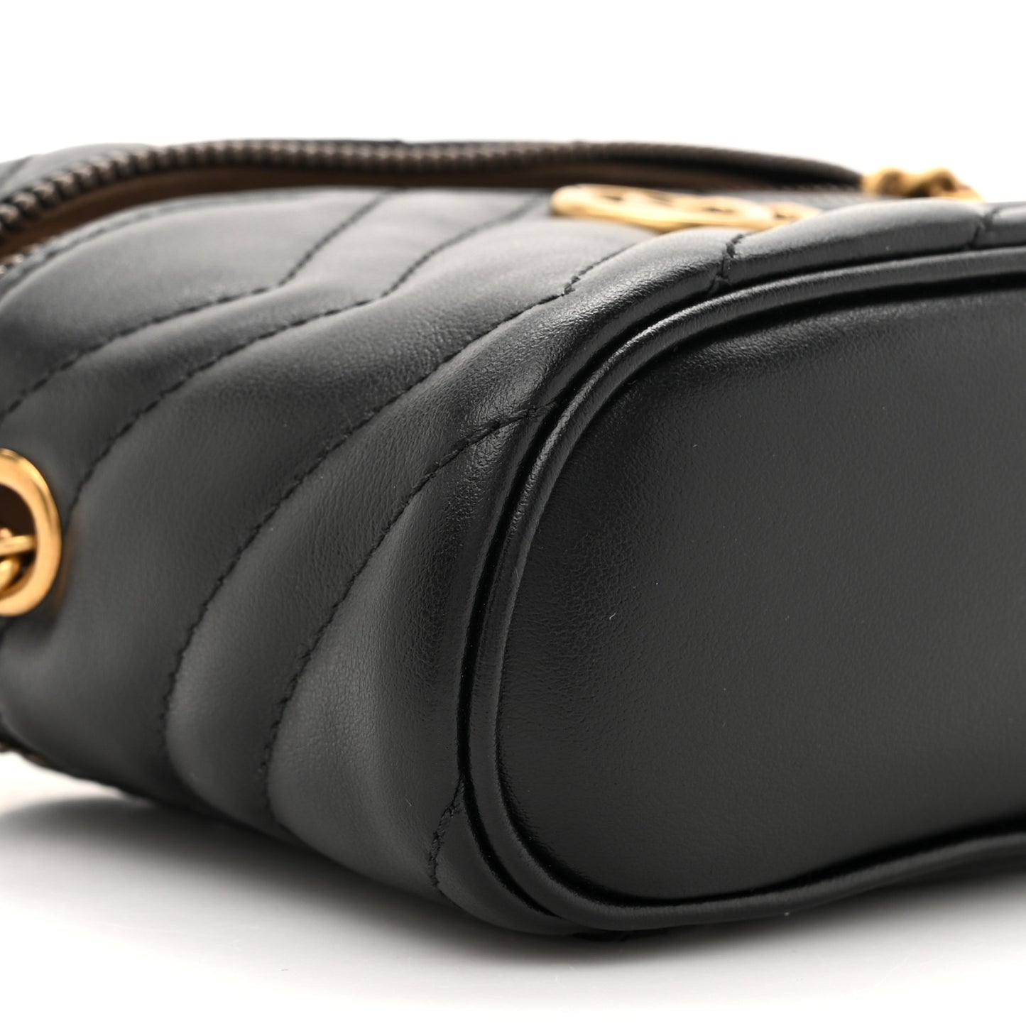 Calfskin Matelasse Chevron Mini GG Marmont Top Handle Bag Black