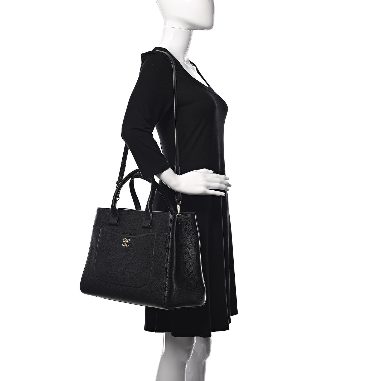 Grained Calfskin Medium Neo Executive Shopper Tote Black
