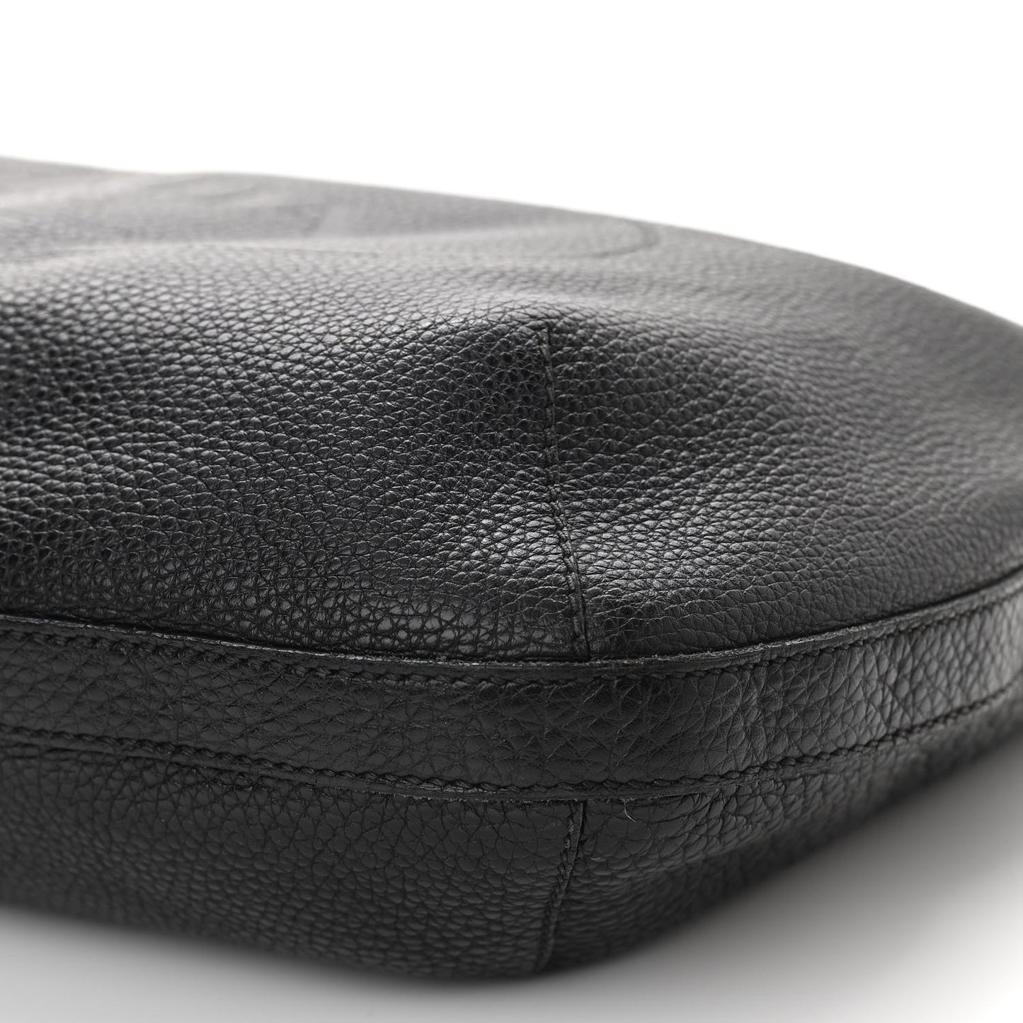 Vitello Daino Embossed Logo Hobo Black