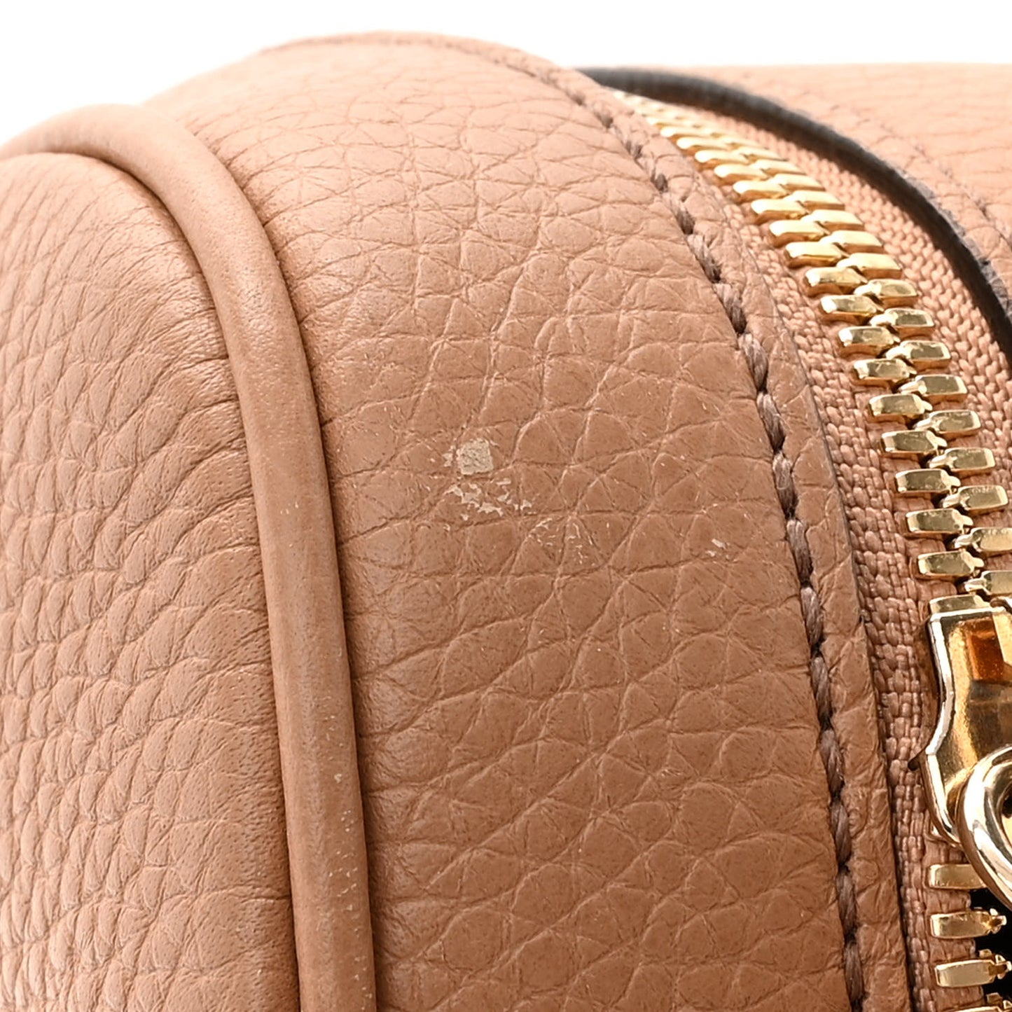 Pebbled Calfskin Small Soho Disco Bag Camelia