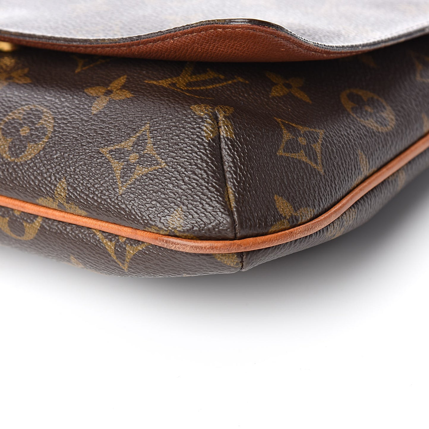 Monogram Musette Tango