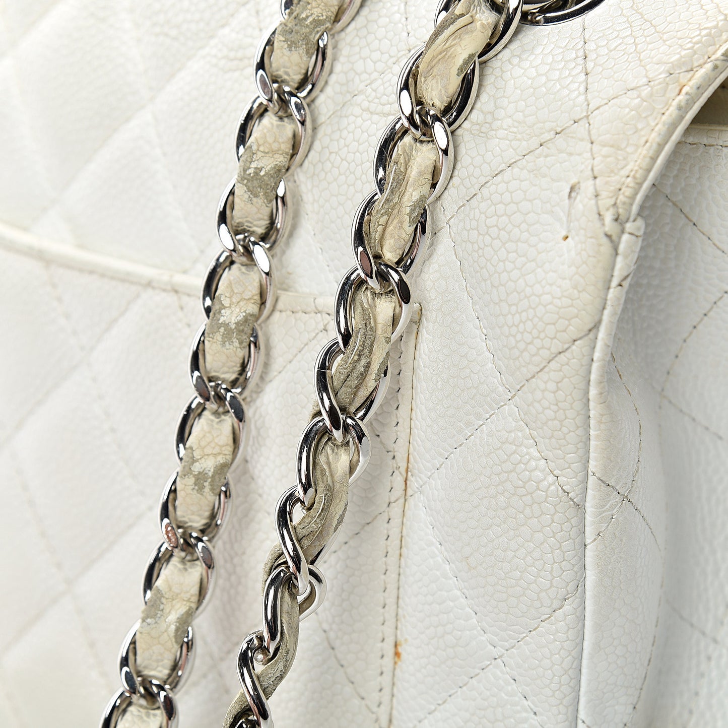Caviar Quilted Jumbo Single Flap White
