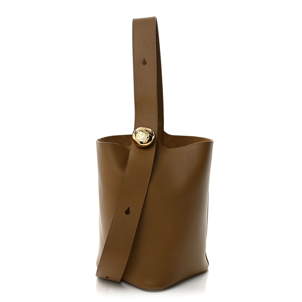 Smooth Calfskin Medium Pebble Bucket Bag Oak
