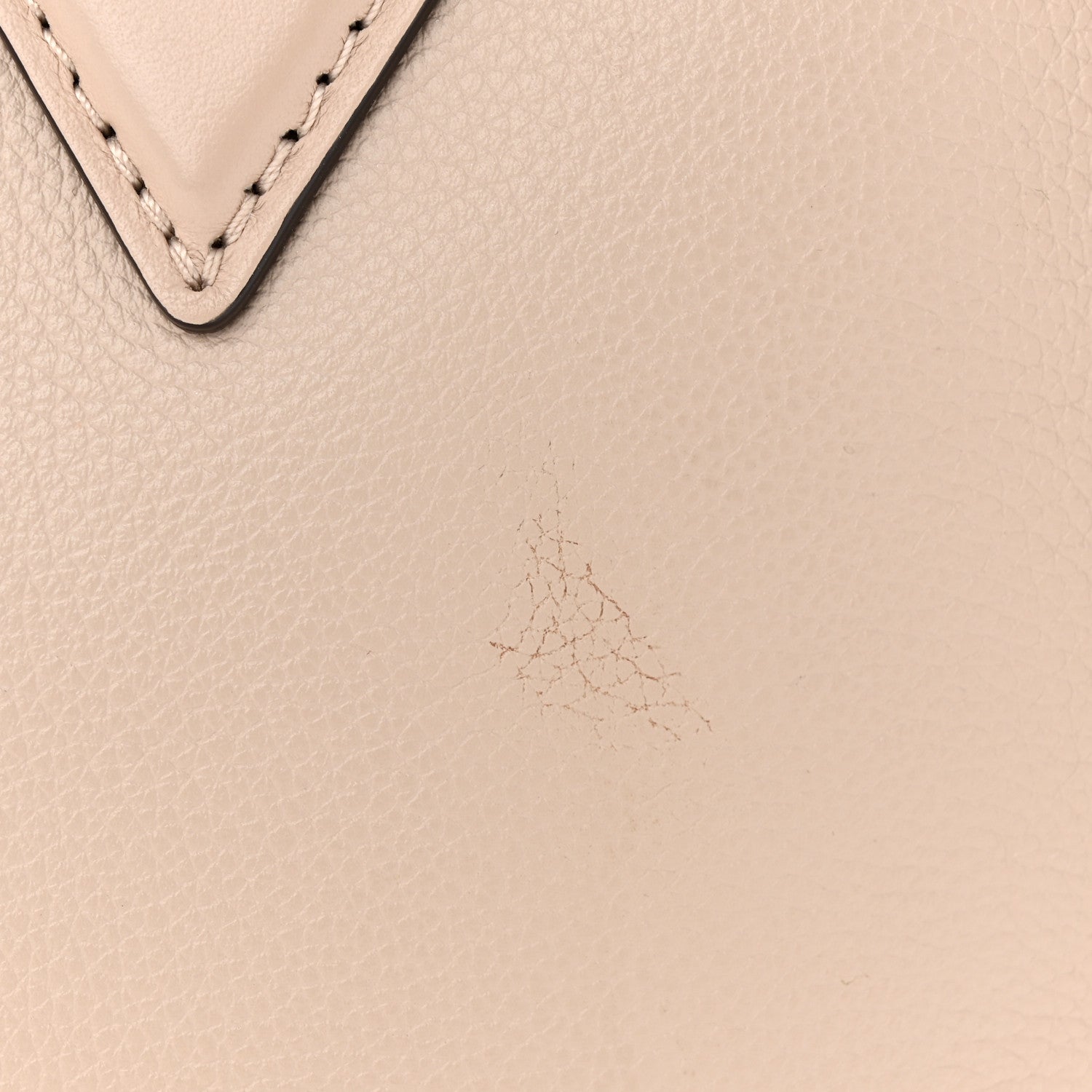 Louis Vuitton Calfskin Monogram On My Side Greige 12 of 12
