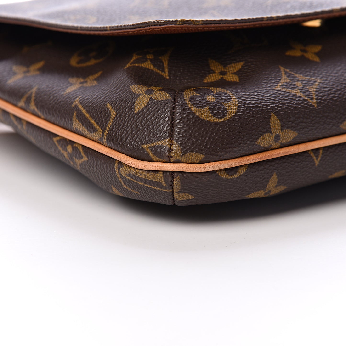 Monogram Musette Salsa