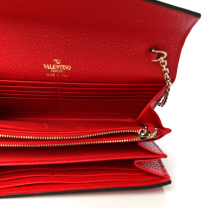 Valentino Garavani Pebbled Calfskin Rockstud Envelope Wallet on Chain Rouge Pur 5 of 10