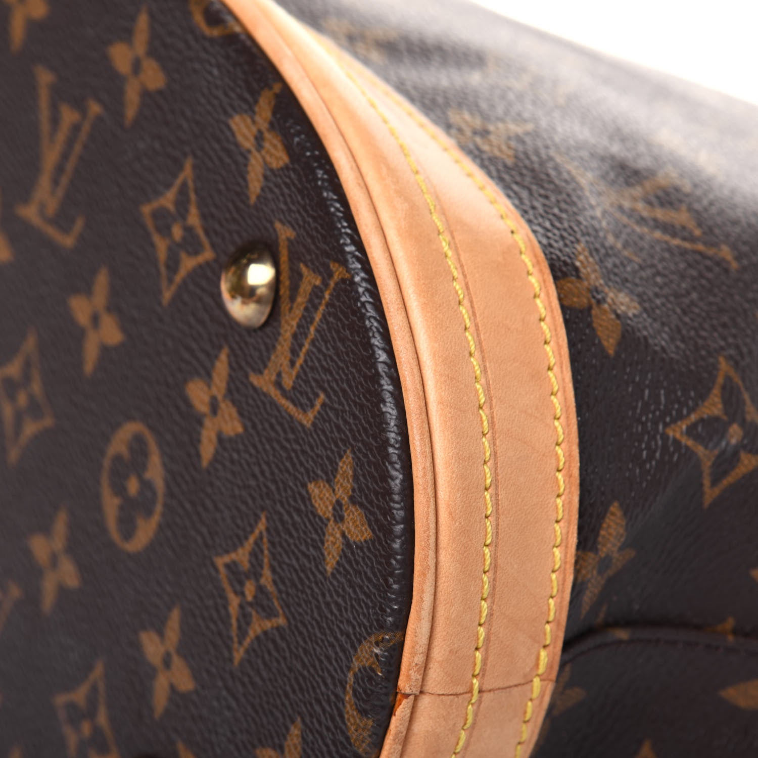 Louis Vuitton Monogram Petit Bucket 23 18 of 36