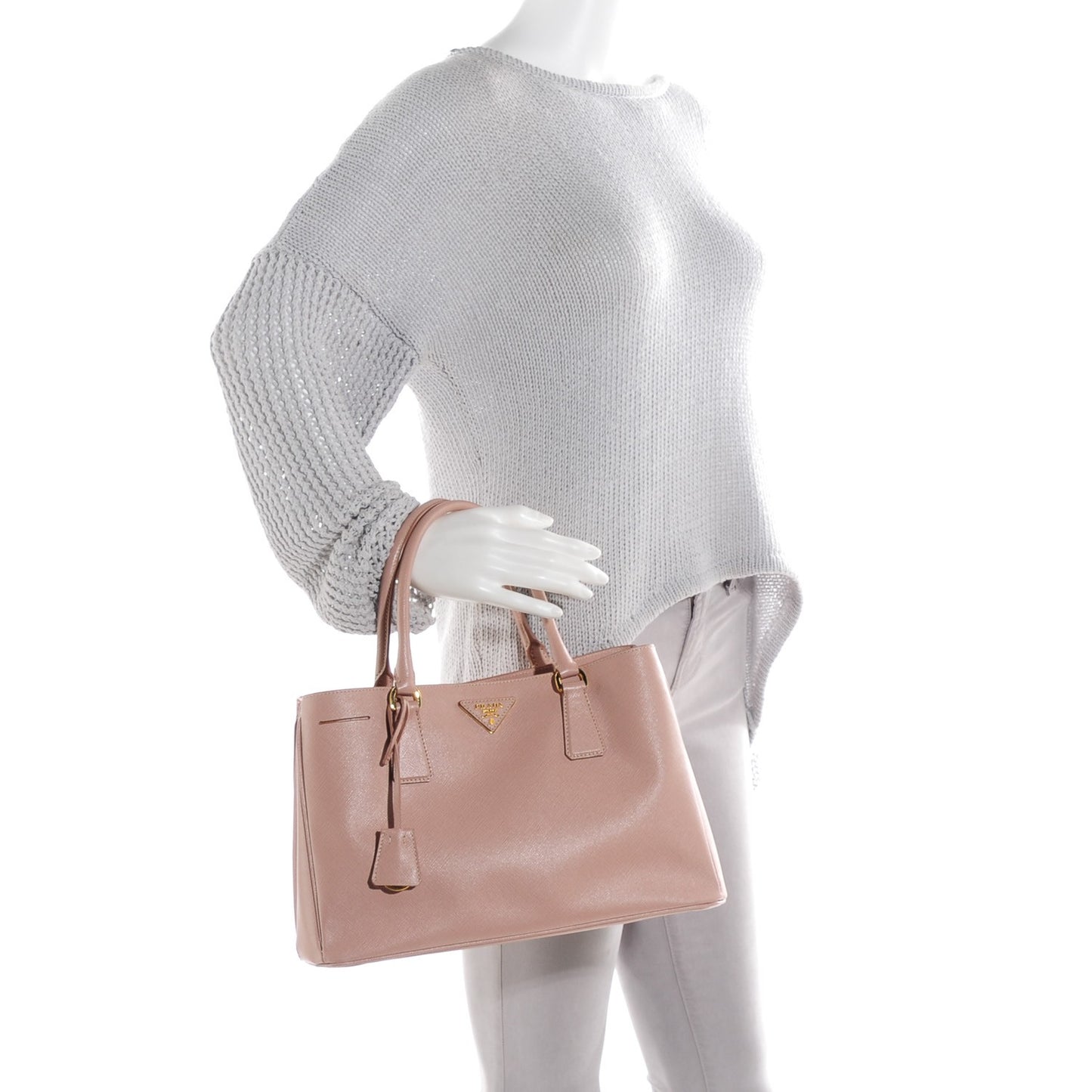 Saffiano Lux Medium Tote Cammeo