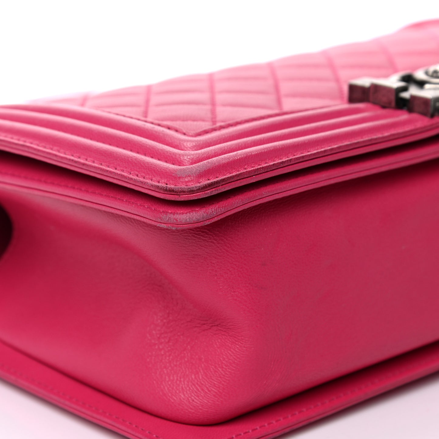 Lambskin Quilted Medium Boy Flap Pink
