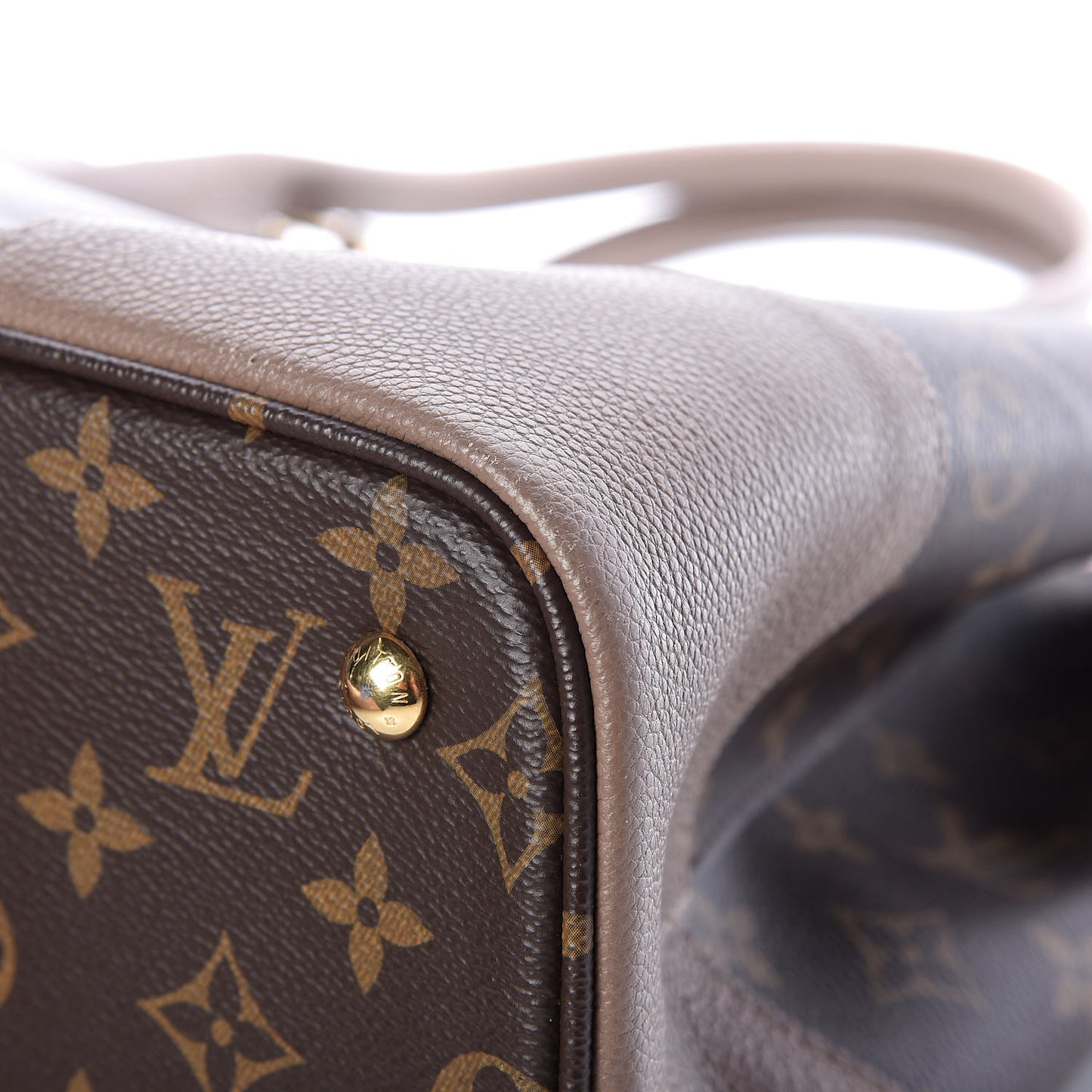 Monogram Flandrin Taupe Glace