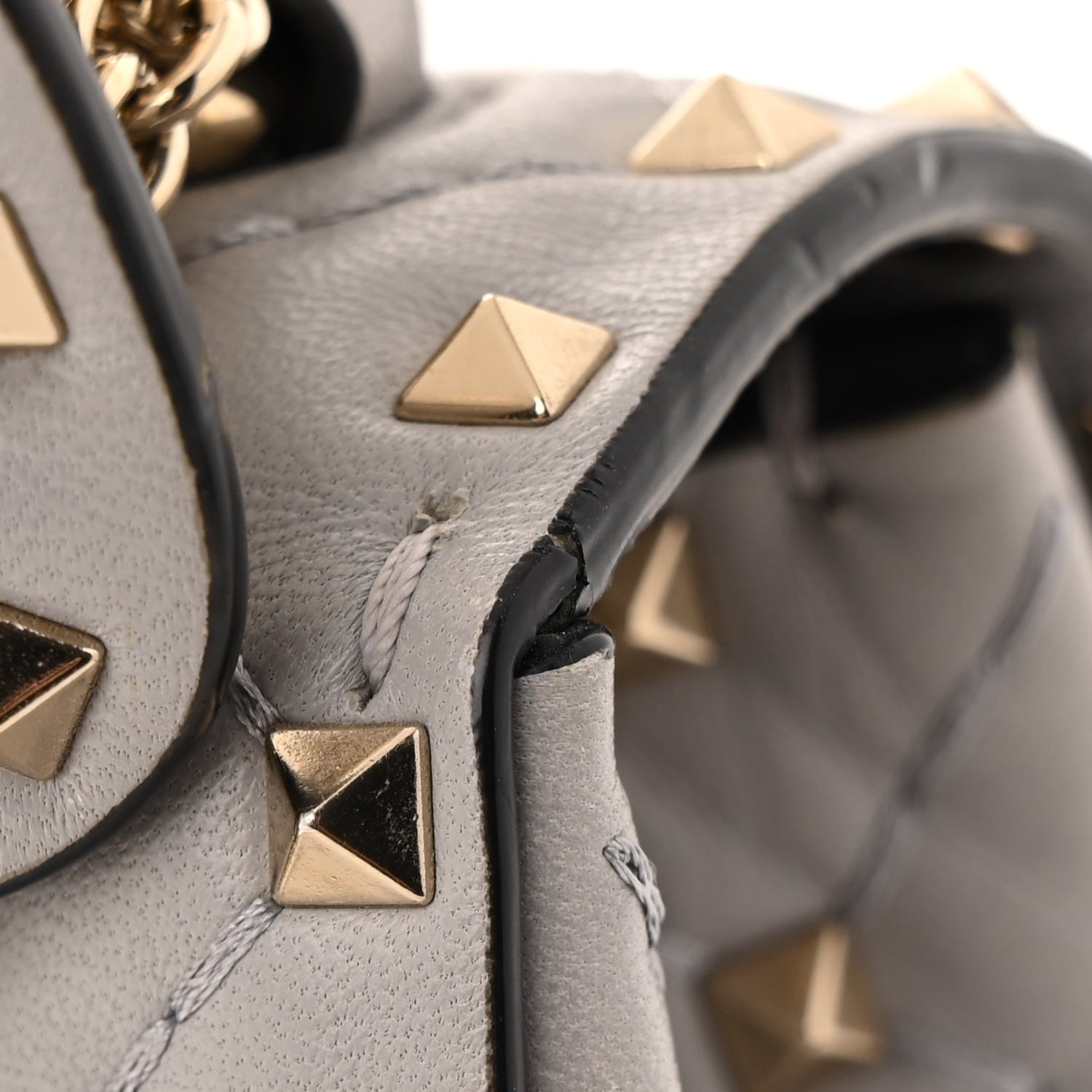 Valentino Garavani Nappa Medium Rockstud Spike Shoulder Bag Pastel Grey 12 of 13