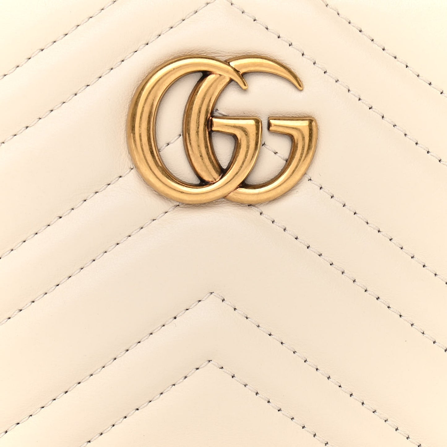 Calfskin Matelasse Mini GG Marmont Chain Shoulder Bag White