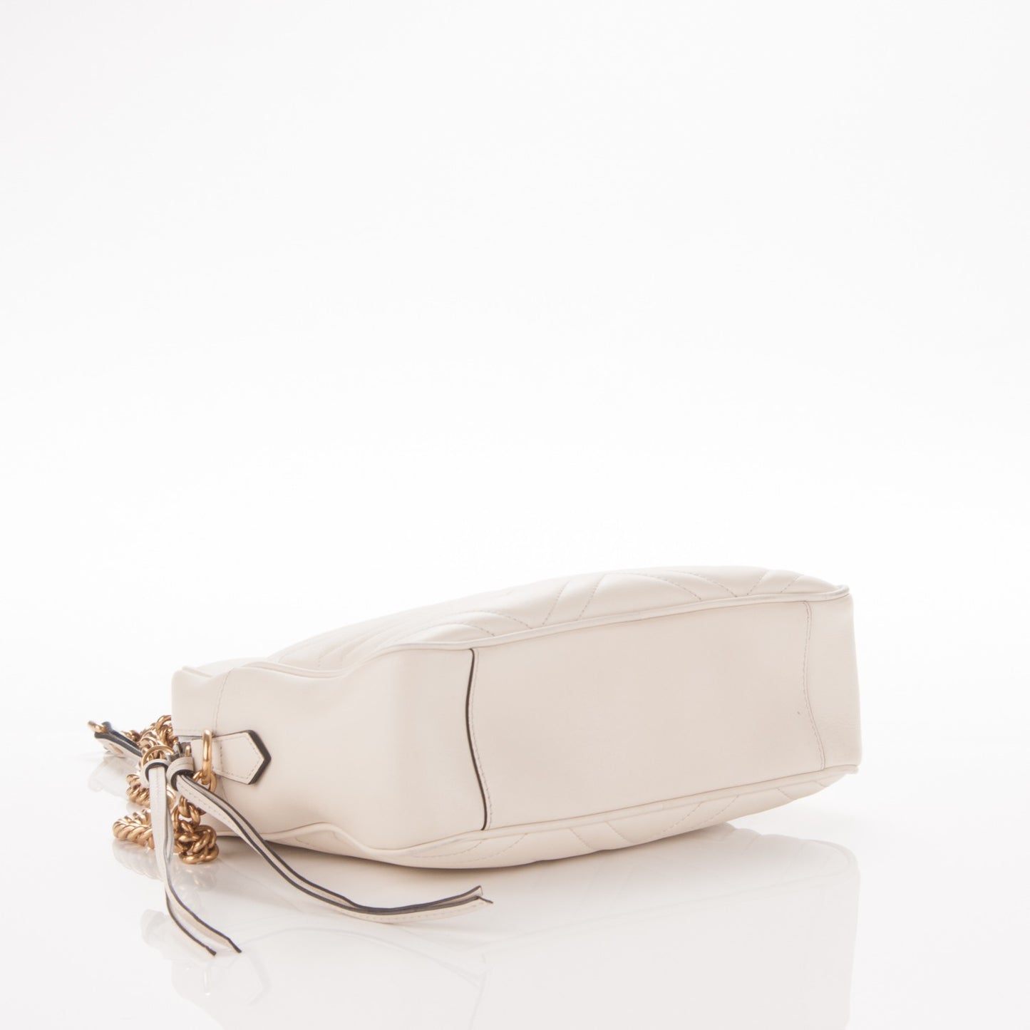 Calfskin Matelasse Medium GG Marmont Chain Shoulder Bag Mystic White