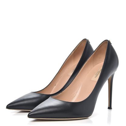 Valentino Garavani Calfskin Rockstud New Plain 100mm Pumps 39 Black 3 of 11