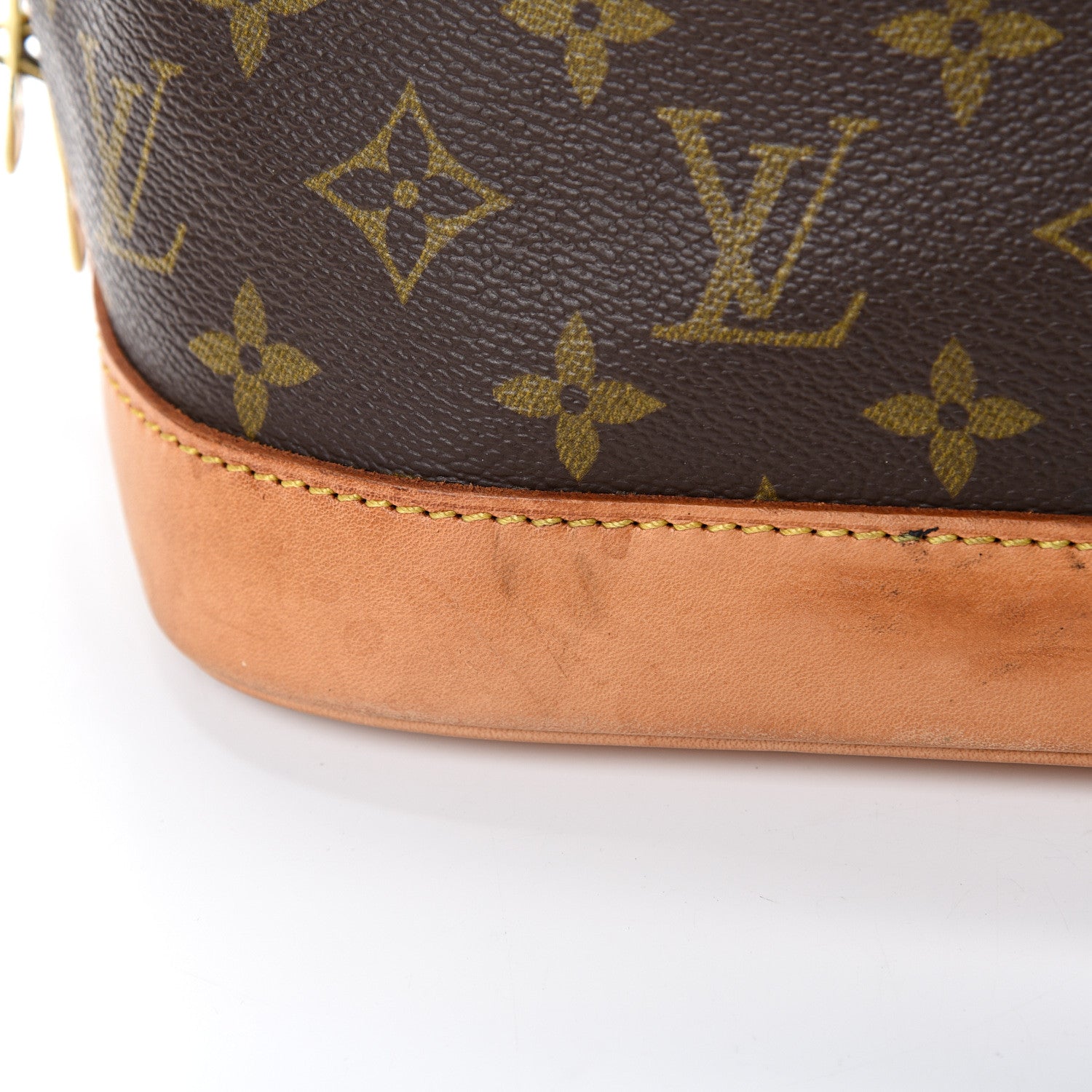 Louis Vuitton Monogram Alma PM 16 of 17