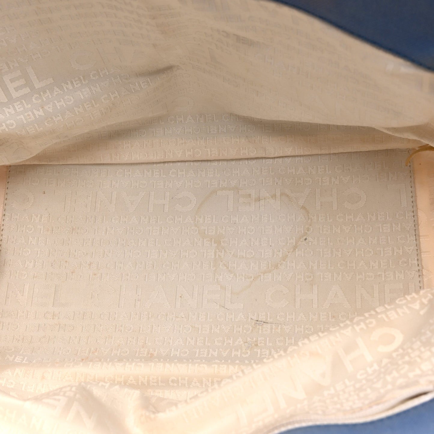 Canvas Quilted N°5 Shopping Tote Beige