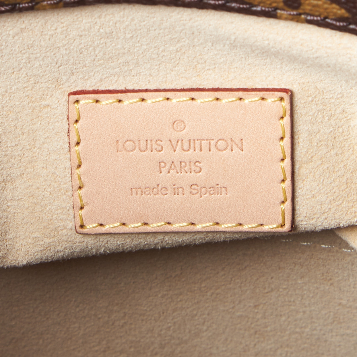Louis Vuitton Monogram Artsy MM 8 of 8