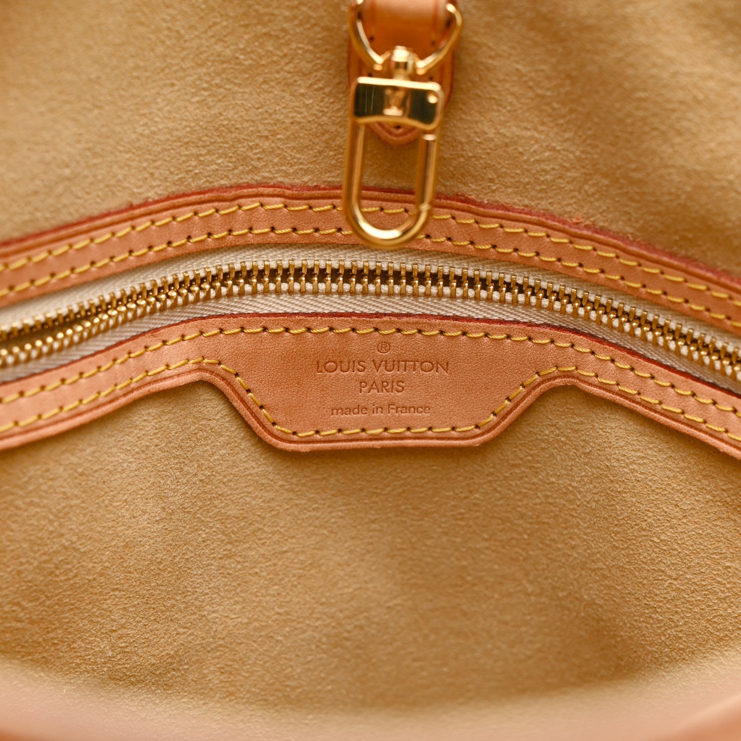 Louis Vuitton Damier Azur Hampstead PM 1820156 – FASHIONPHILE