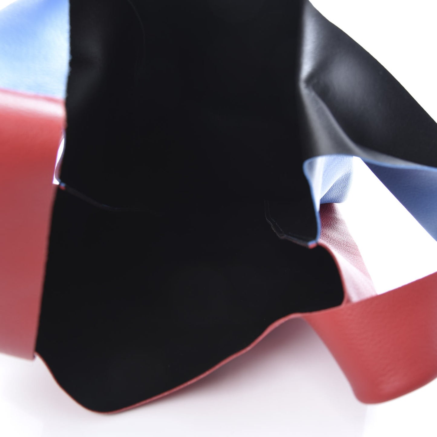 Grained Calfskin Winter 18 Campaign Medium Supermarket Tote Red Blue